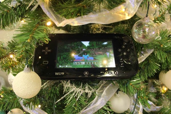 Minecraft Wii U edition Gamepad in a christmas tree