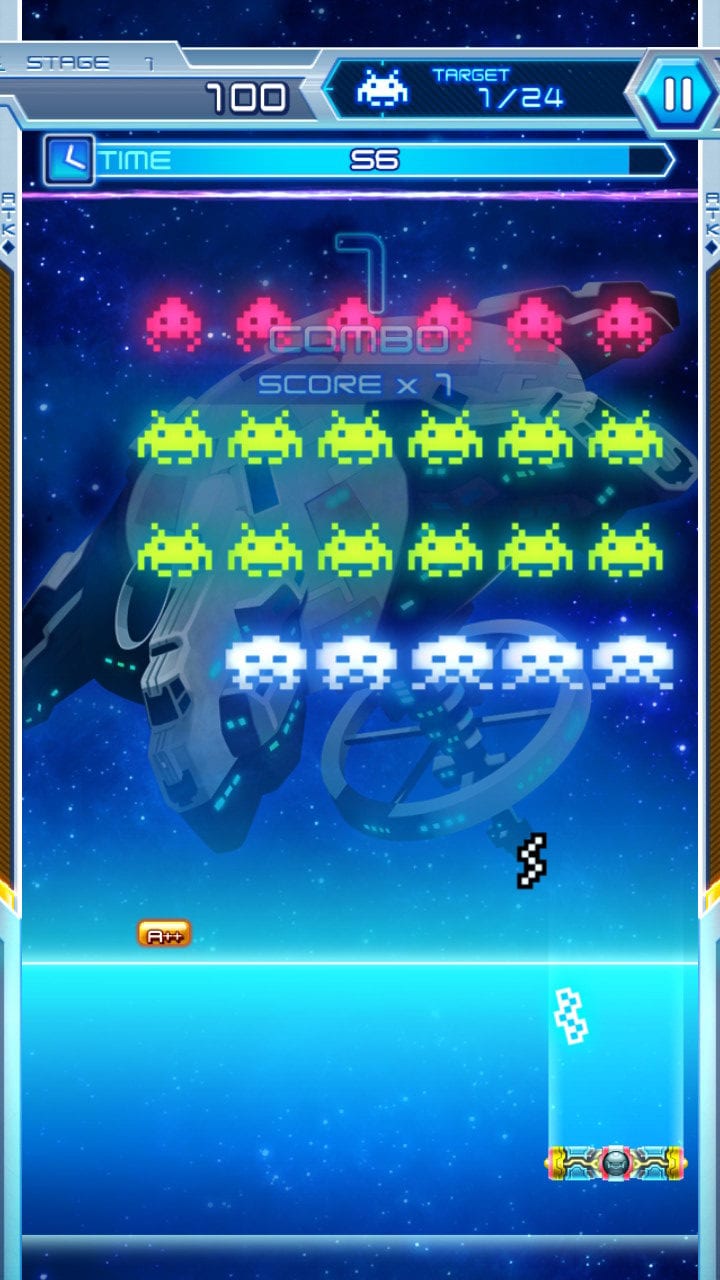 Space Invaders 05 Since the Arkanoid doesn't have weapons, reflecting Invader attacks is the name of the game